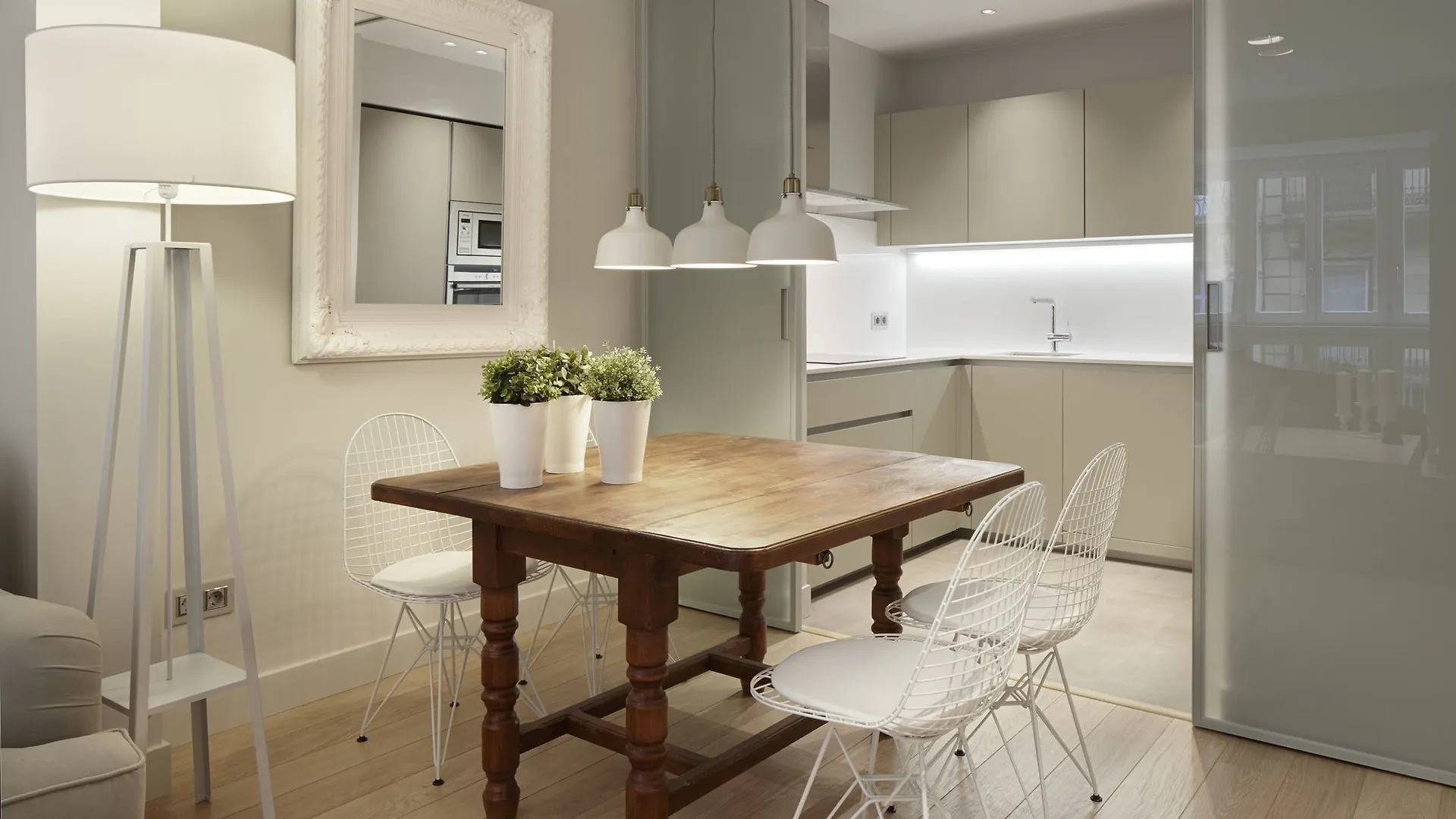 Easo Suite 1 Apartment By Feelfree Rentals Saint-Sébastien